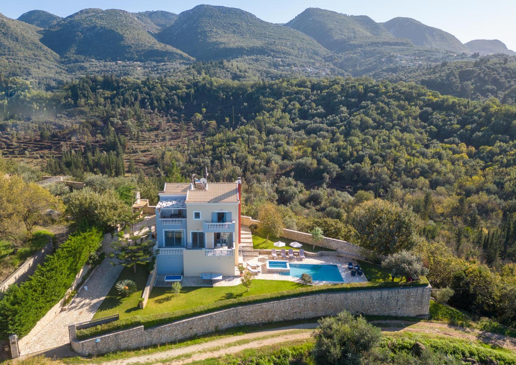 Piedra Acharavi Acharavi (Corfu)